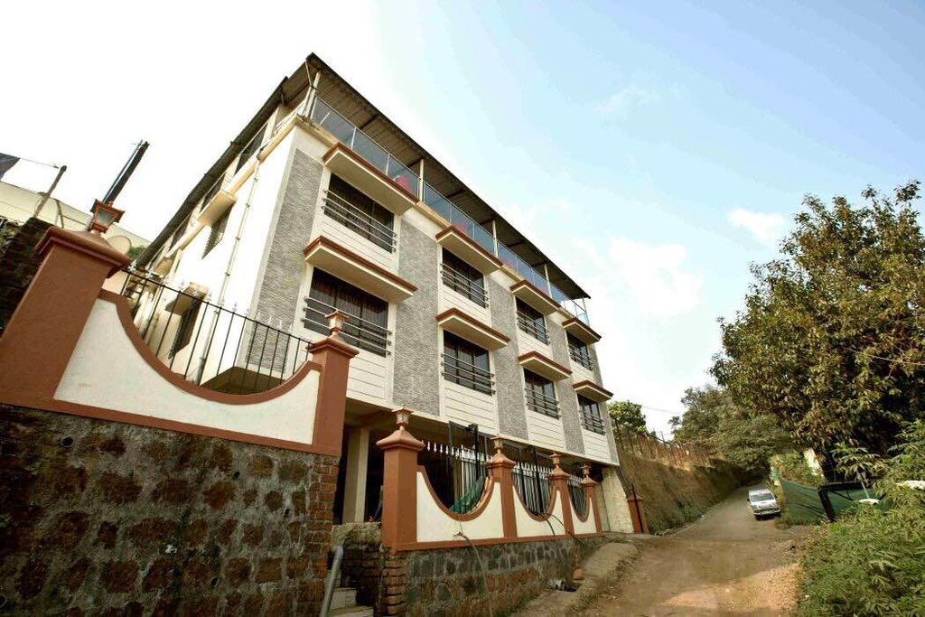 Stay in Mahabaleshwar